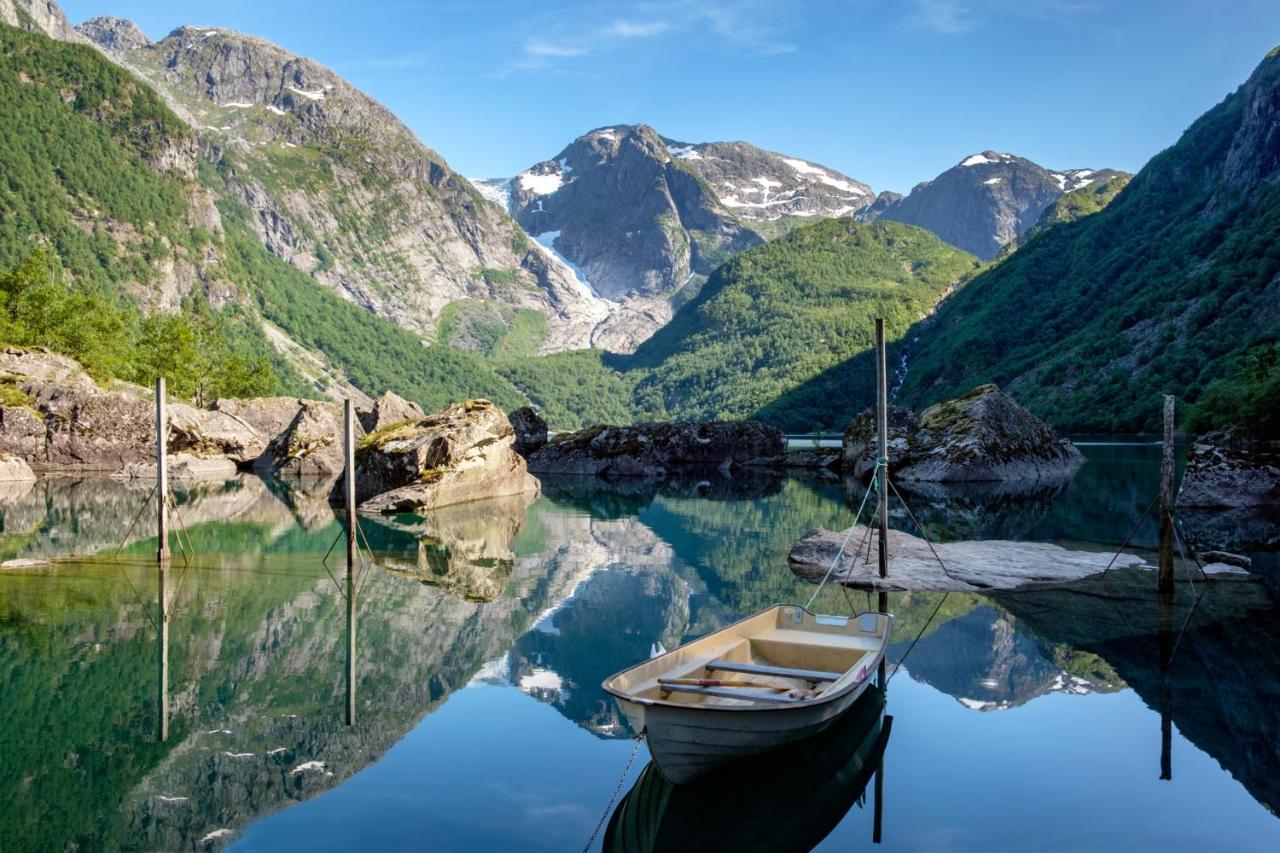Husnes Sentrum Hotell ภายนอก รูปภาพ