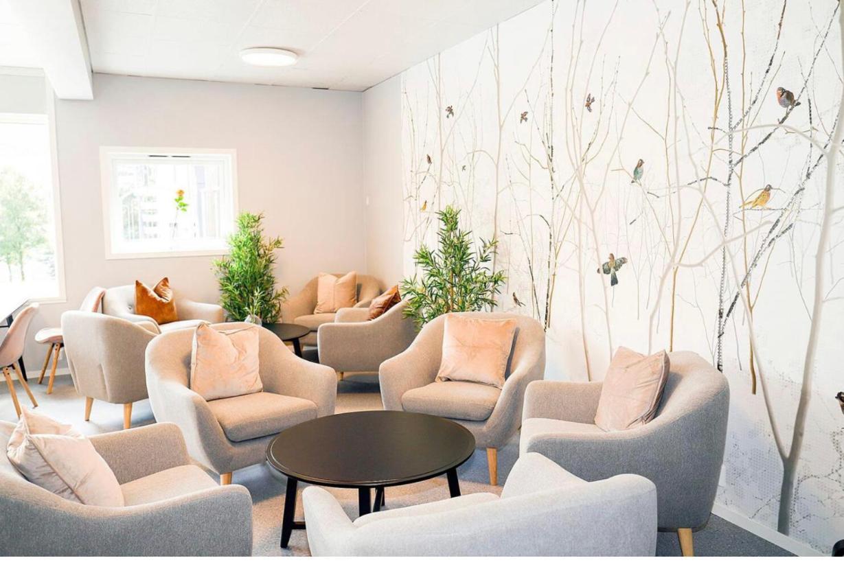 Husnes Sentrum Hotell ภายนอก รูปภาพ