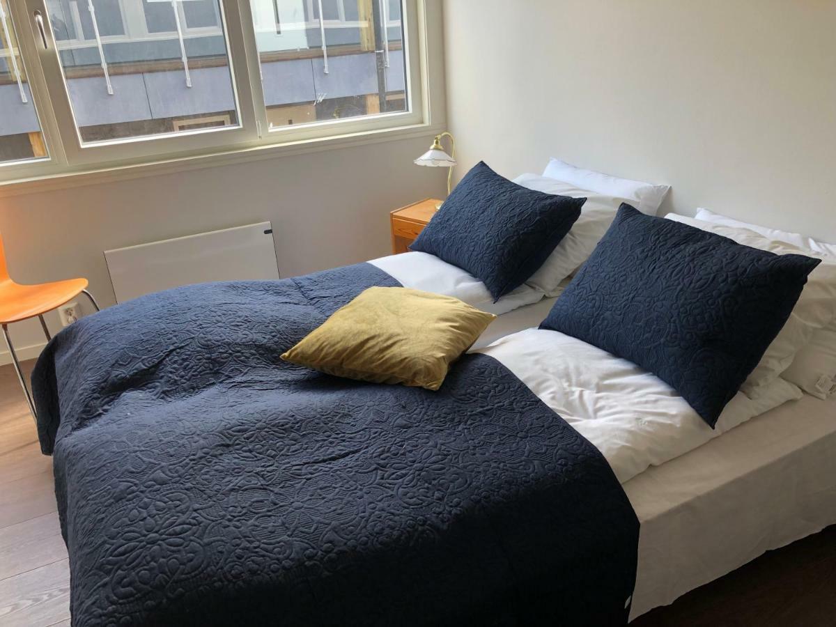 Husnes Sentrum Hotell ภายนอก รูปภาพ